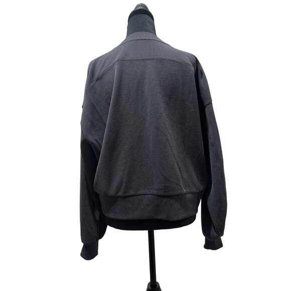 Lululemon Women's Ribbed Soft Stream Black Crewneck Size 8 - Picture 3 of 4